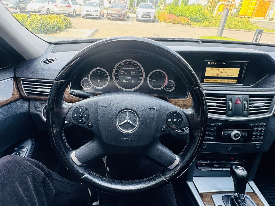 Продам Mercedes-benz E200 2011 рік 2.0 Дизель в хорошому стані! ОБМІН