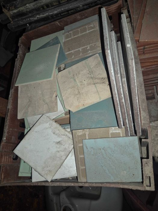 Mosaicos e Azulejos a Imitar o Antigo (Réplicas)