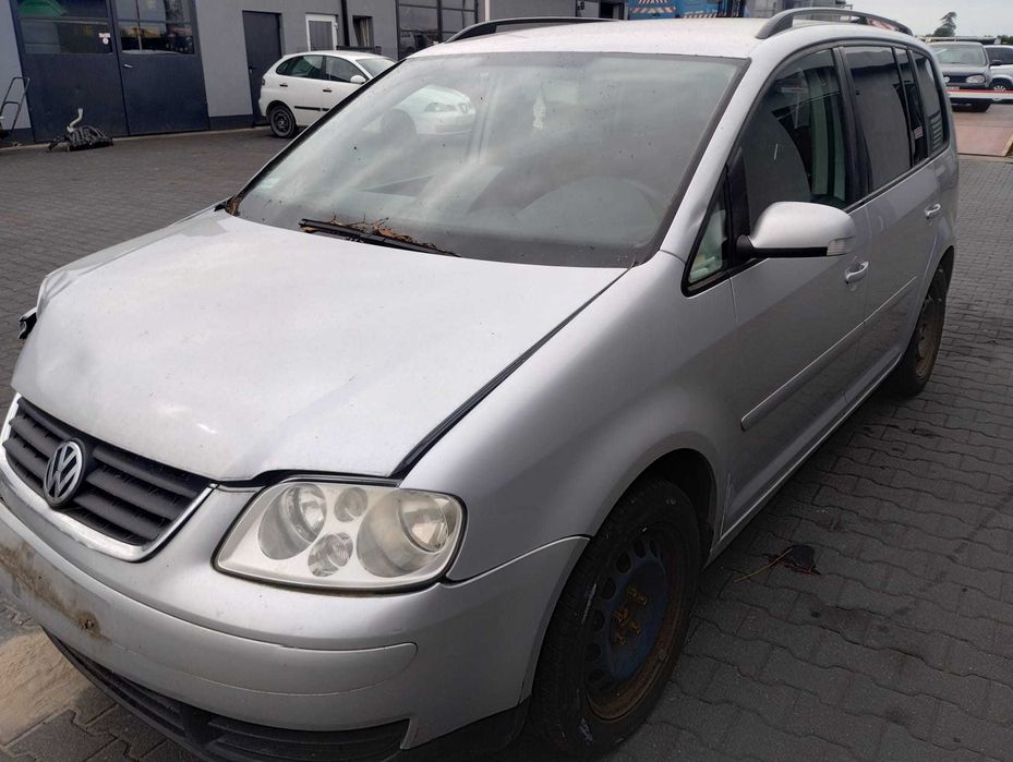 silnik pompa wtryski kompletny VW Touran Audi A3 Golf 1.9TDI BKC