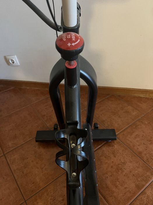 Bicicleta estática cicling