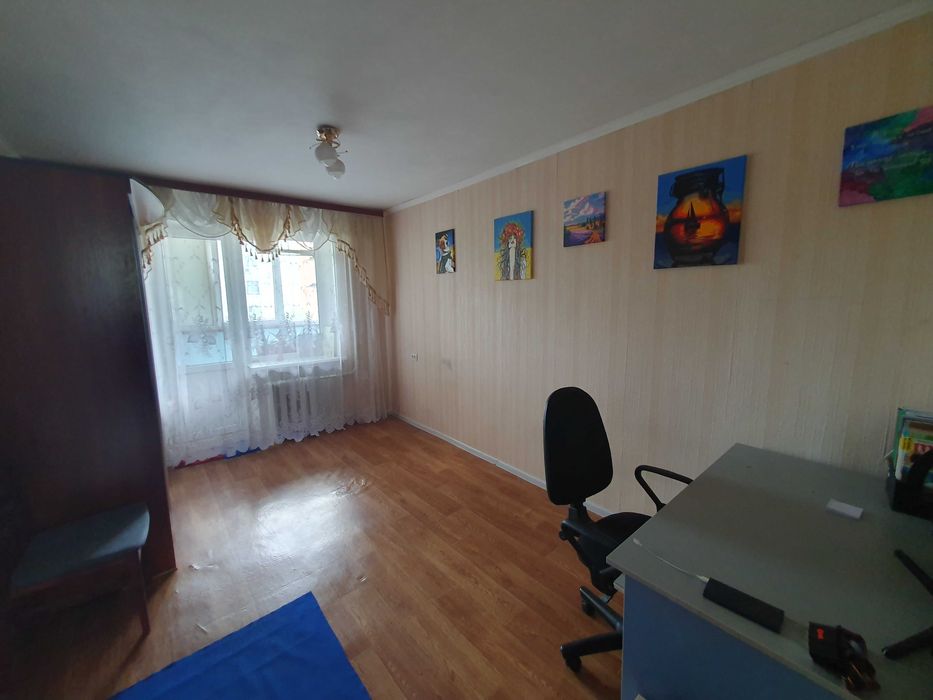 Продается 4-х комнатная квартира в Обухове