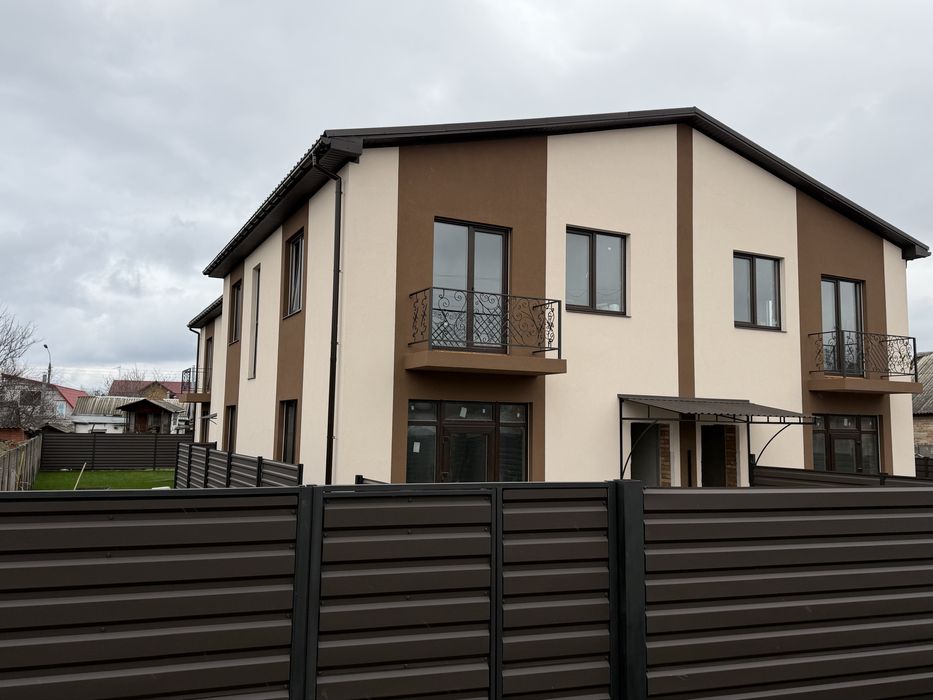 Продам Новый Таунхаус в р-н Кінотеатр Мир