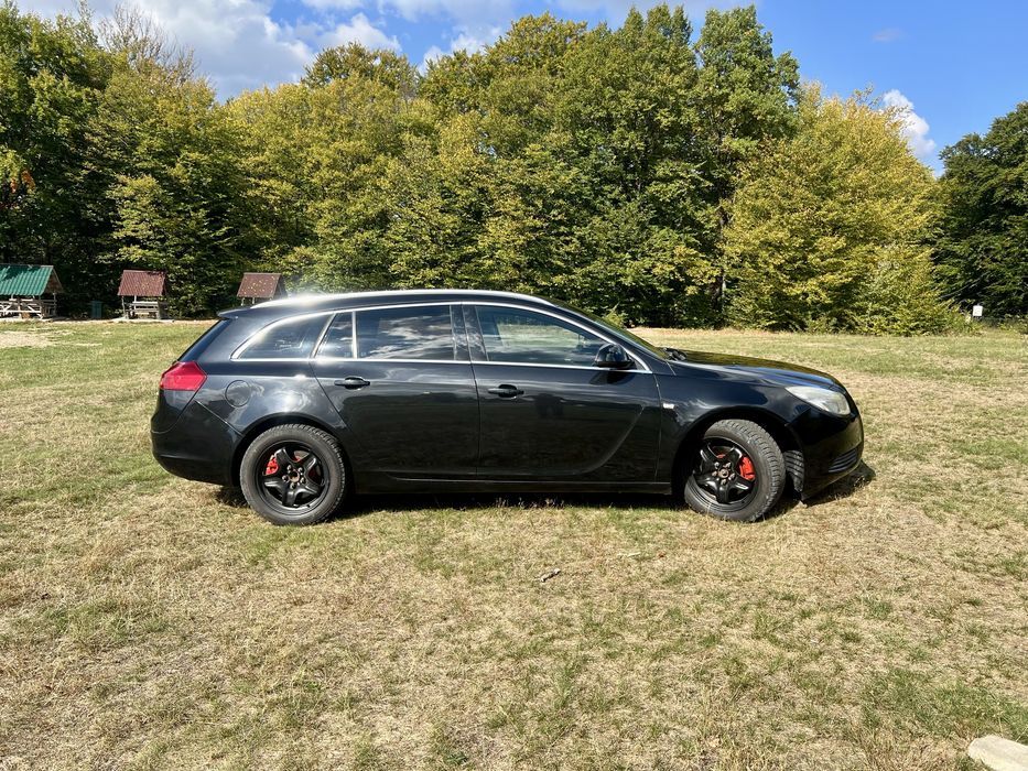 Опель інсікніа Opel Insignia