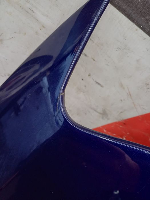 Błotnik prawy vw passat b6 LD5Q