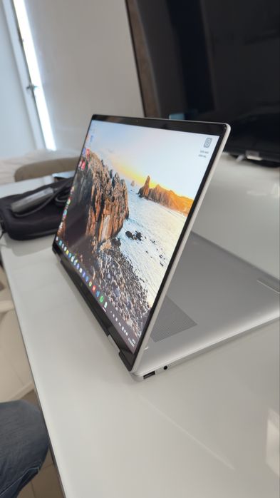 Vendo laptop hp nova x360 tactil