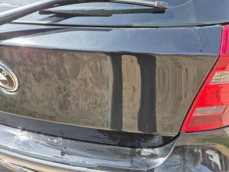 Klapa tył BMW e81 schwarc 668