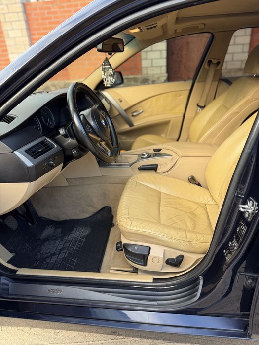 Продам BMW E61 525d