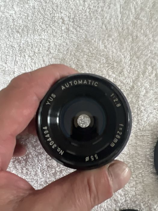 Obiektyw YUS 1:2.8  28mm
