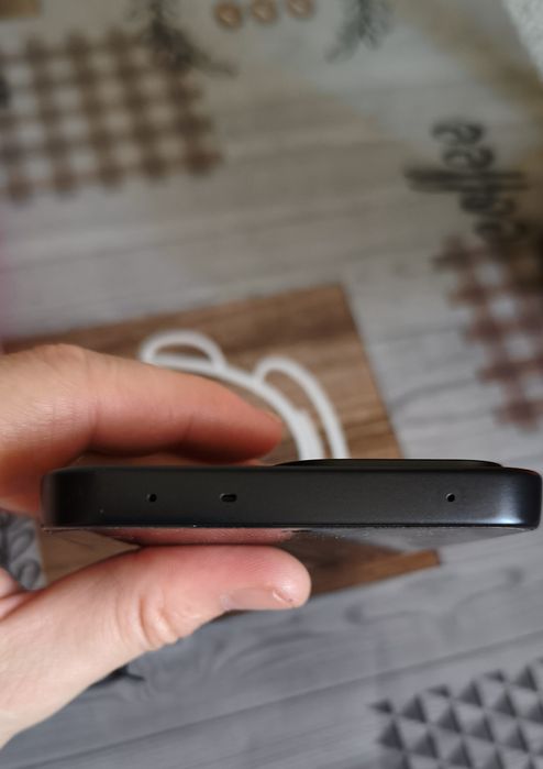 Продам смартфон  OnePlus Turbo 6