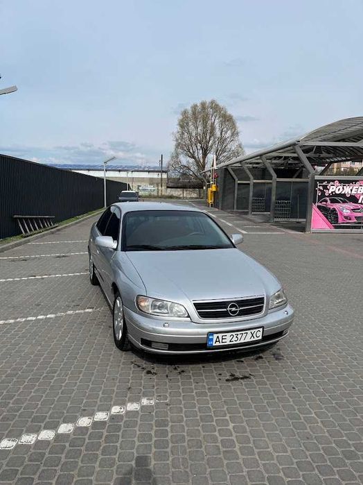 авто Opel Omega, 2002