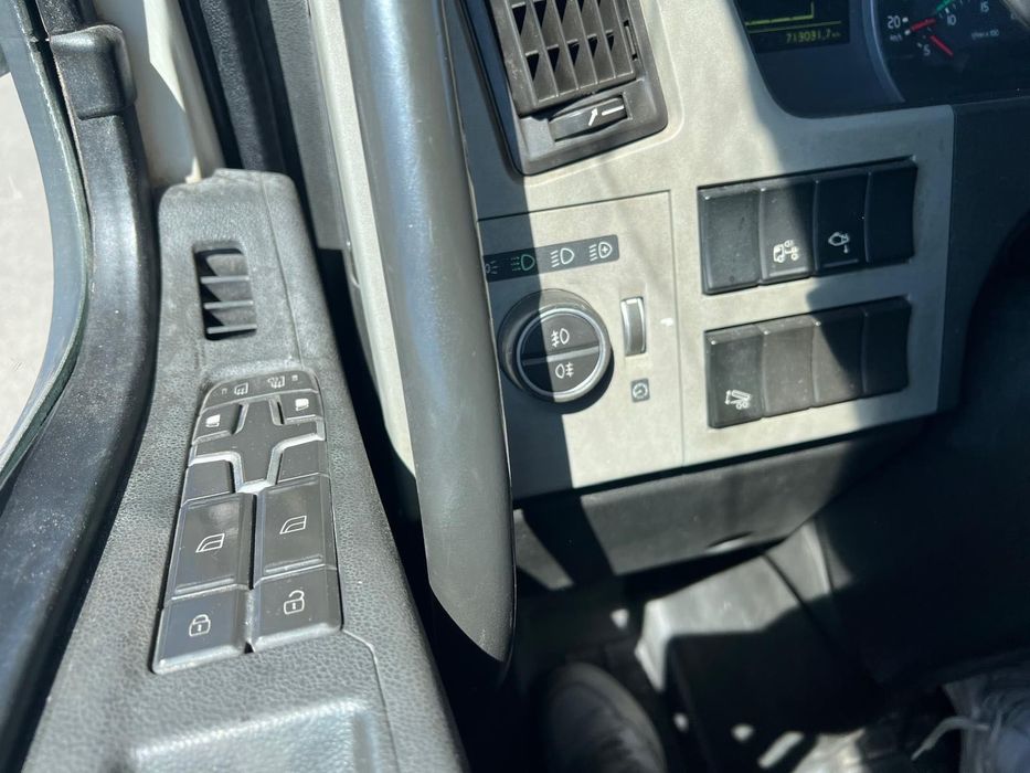 VOLVO FM450 .2018 so 700 mil km