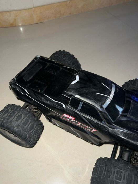 Mini max traxxas