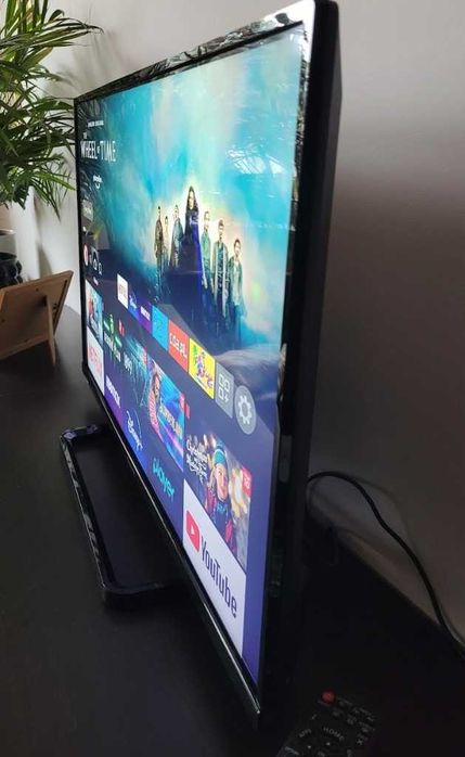Smart Telewizor Led 32 cale Panasonic 100Hz TX-32AS500E YouTobe Netfli