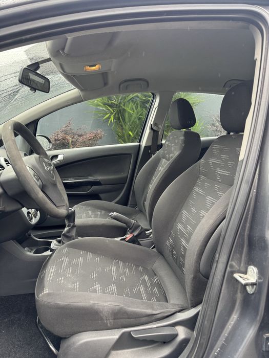 Opel Corsa 1.2 16v A/c 80mil km!!