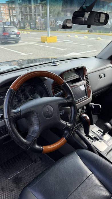 Продам Mitsubishi Pajero Wagon