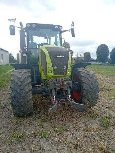 ciągnik rolniczy CLAAS AXION 810