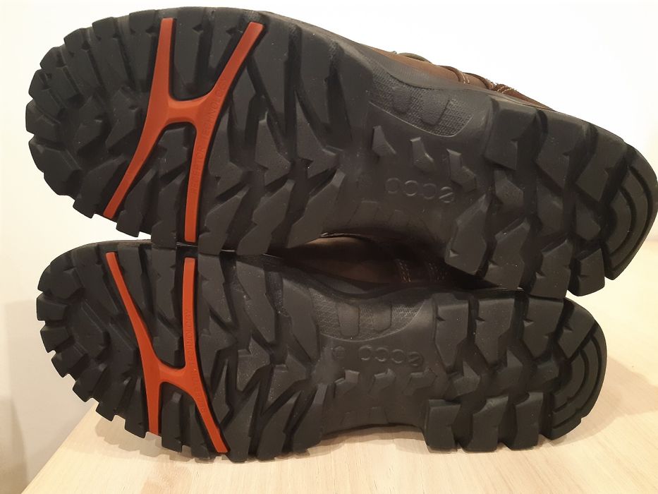 Взуття ECCO  GORETEX 39 розмір