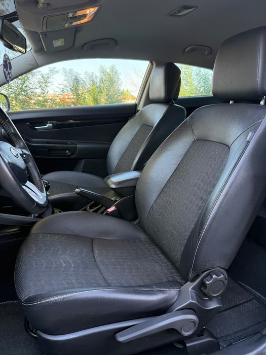 Kia Ceed 1.6CRDI Nacional — photo 5
