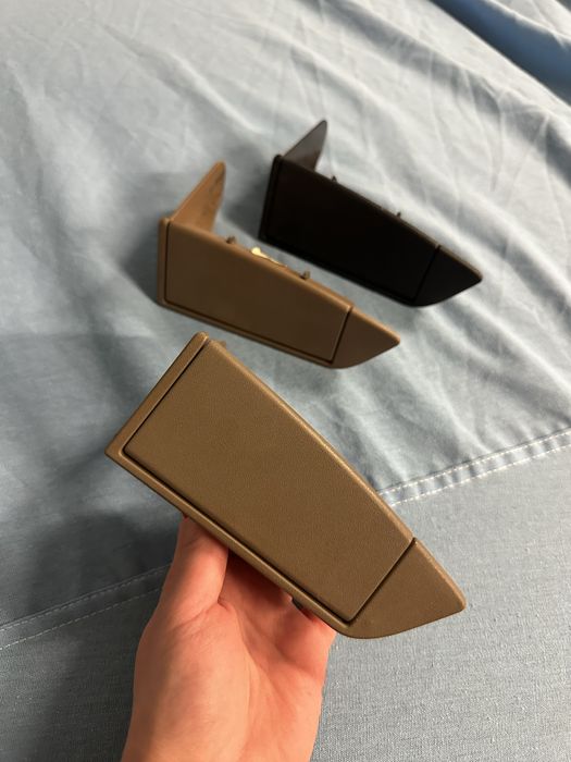 Bmw E36  sedan touring Monetnik coin holder boczek