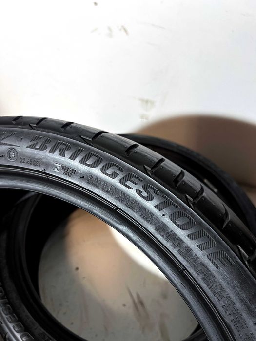 Pneus Bridgestone Potenza S001 - 245/35/18 - Como NOVOS