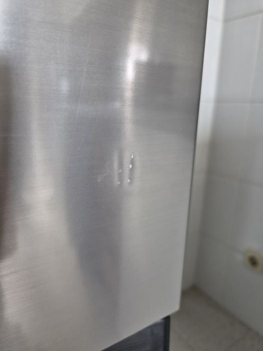 Frigorífico Combinado Hisense Cromado