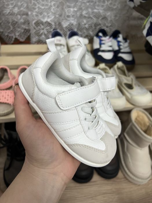Взуття/кросівки хлопчик/дівчинка від h&m