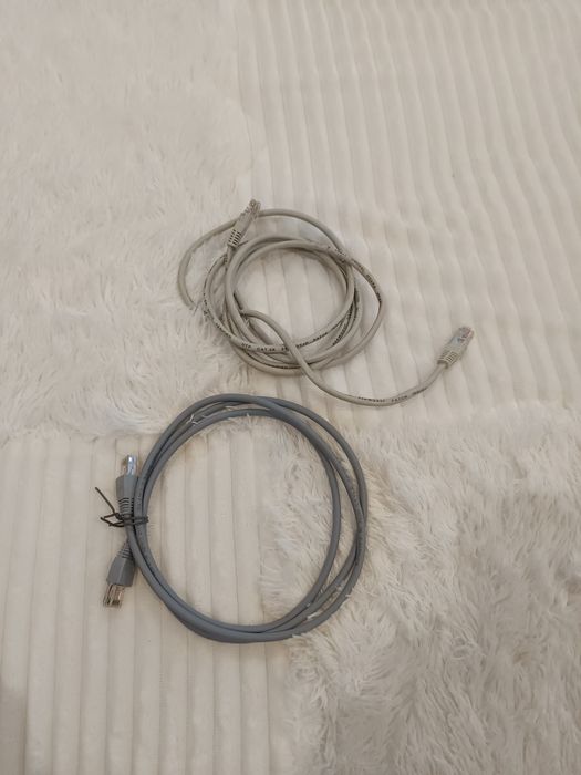 Conjunto de 2 cabos para computador