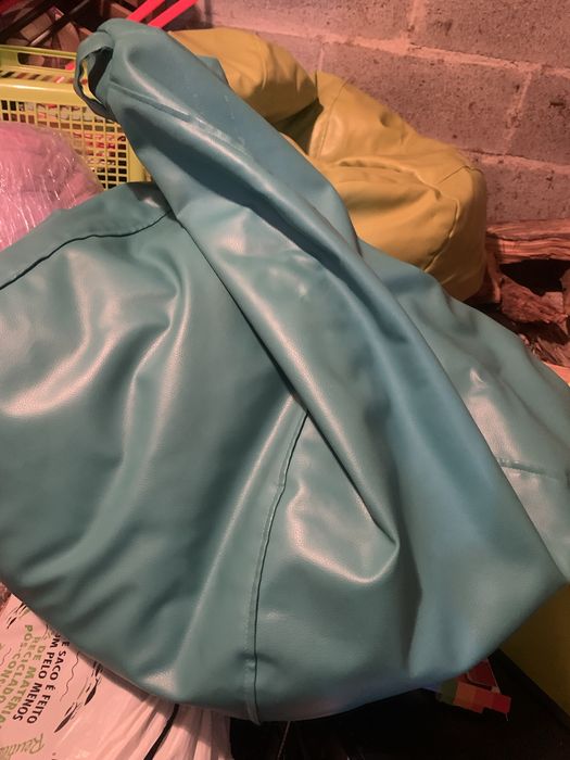 2 pufes novos em bom estado