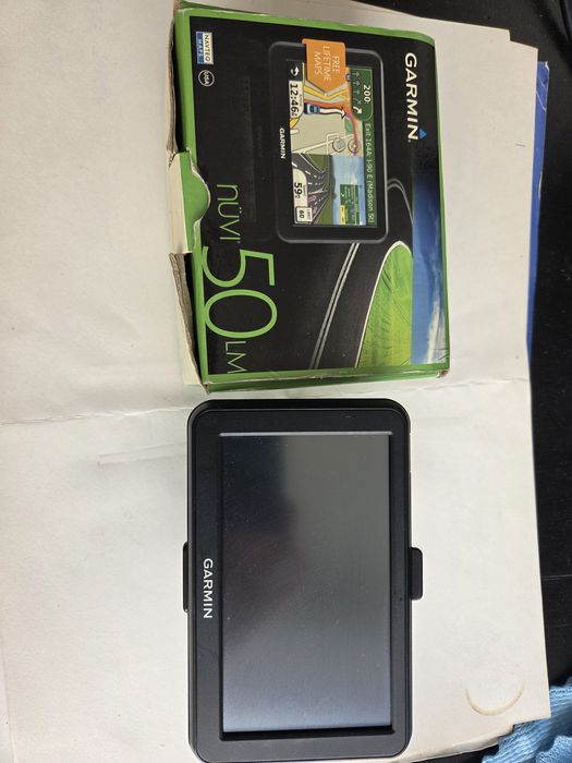 Garmin nuvi 50LM453338838672363521