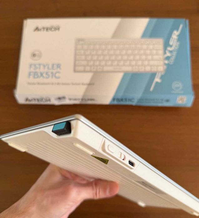 Бездротова Клавіатура A4Tech FBX51C Wireless White