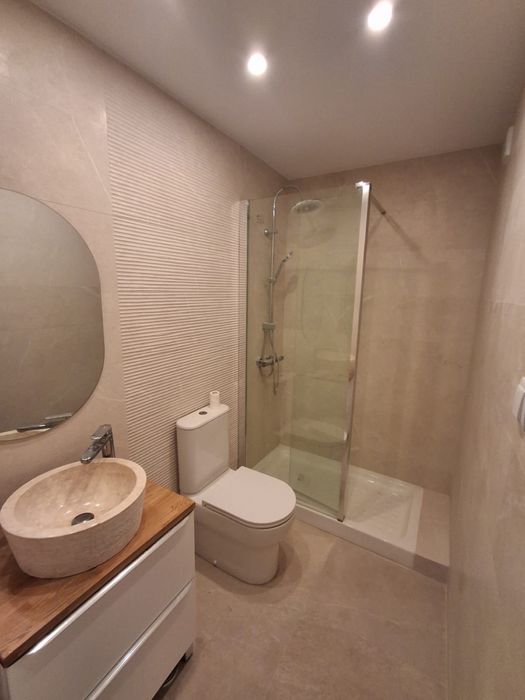 Quarto mobilado Setúbal