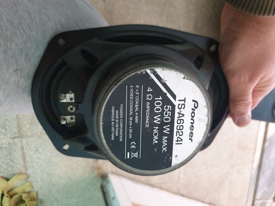 colunas pioneer 550w de 4 vias