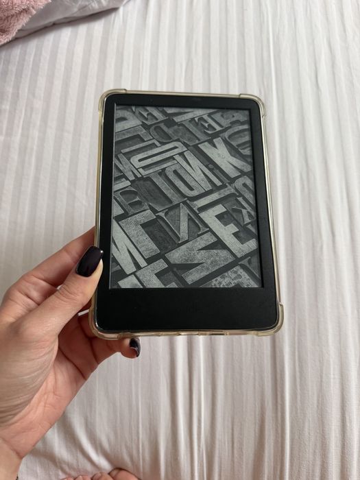 Продаю електронну книгу Kindle