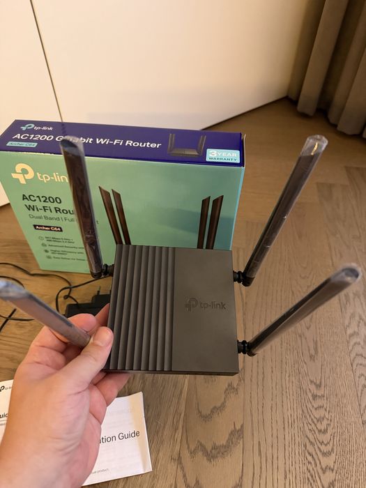 Wi-Fi router TP-Link Archer C64