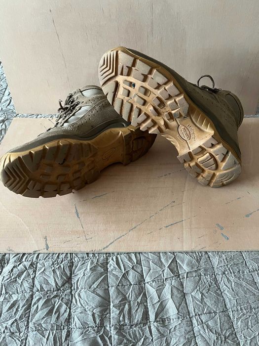 Botas de caminhada Meindl