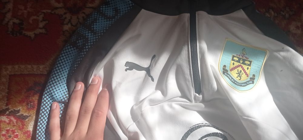 Тренувальна форма Burnley розмір-L