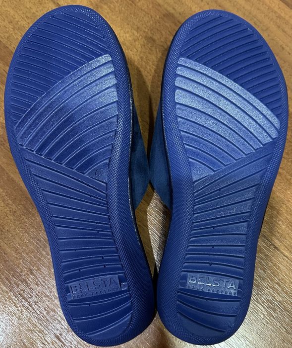 Нові домашні жіночі капці