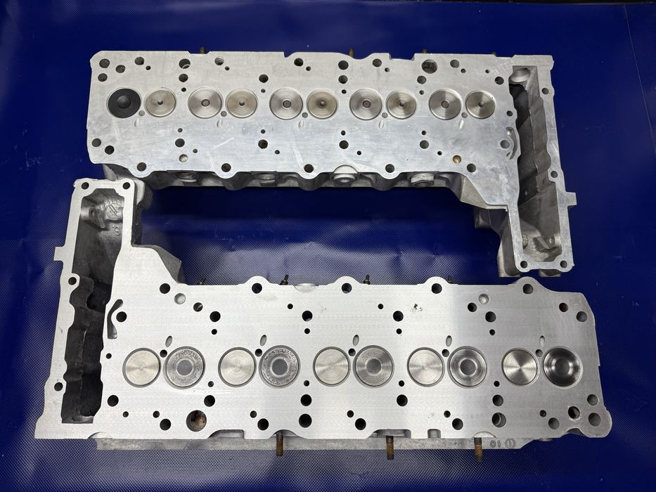 Гбц головка блока Мерседес 124 Т1 бус Качка Спрінтер ом602 605 2.5 2.9