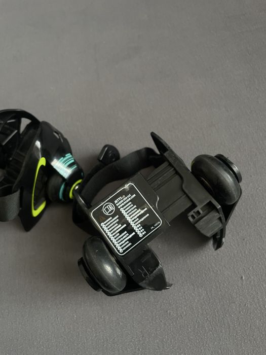Wrotki na buty Razor Jetts regulowane