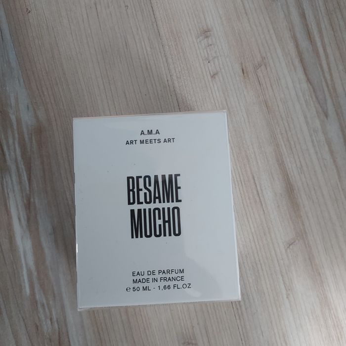 Oryginalna woda perfumowana Art meets Art besame mucho 50ml