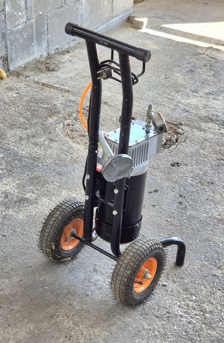 Agregat malarski bezpowietrzny Mod.M819-A 1.5HP 220-240V 40MPa 5000PSI do lakierowania aut NOWE