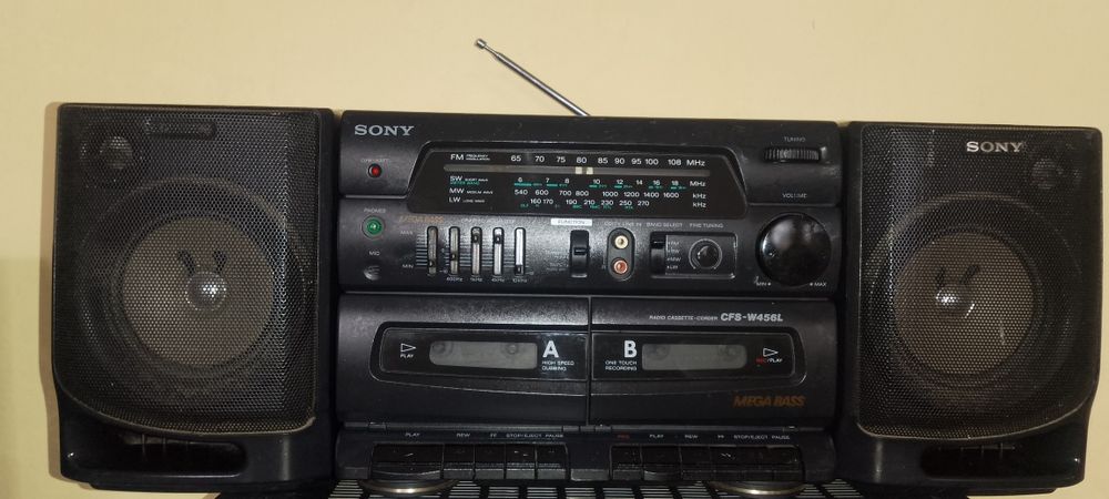 Radiomagnetofon Sony CFS-W456L