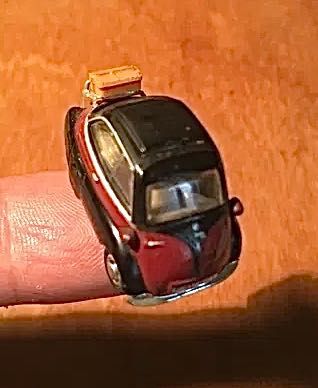 BMW 300 Iseta - escala HO - antigo