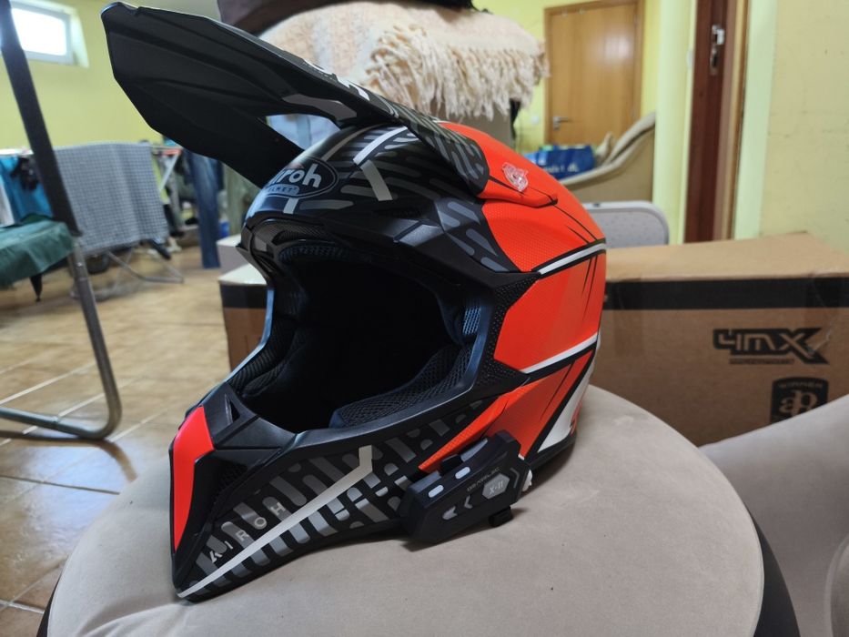 Capacete Airoh wraap L