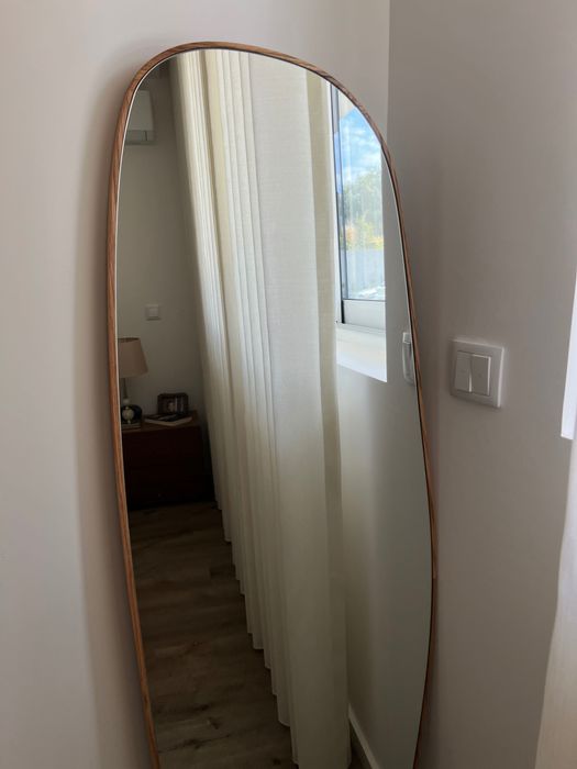 Espelho Vertical Irregular- Zara Home - Novo