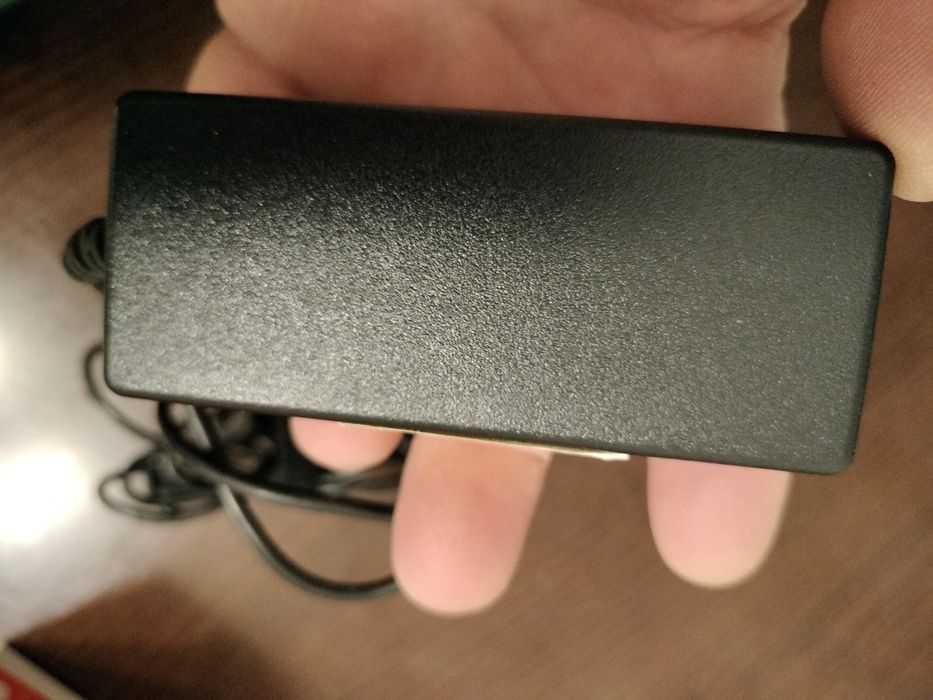 Carregadores para monitor PC Hipro,Samsung,LG e Creative