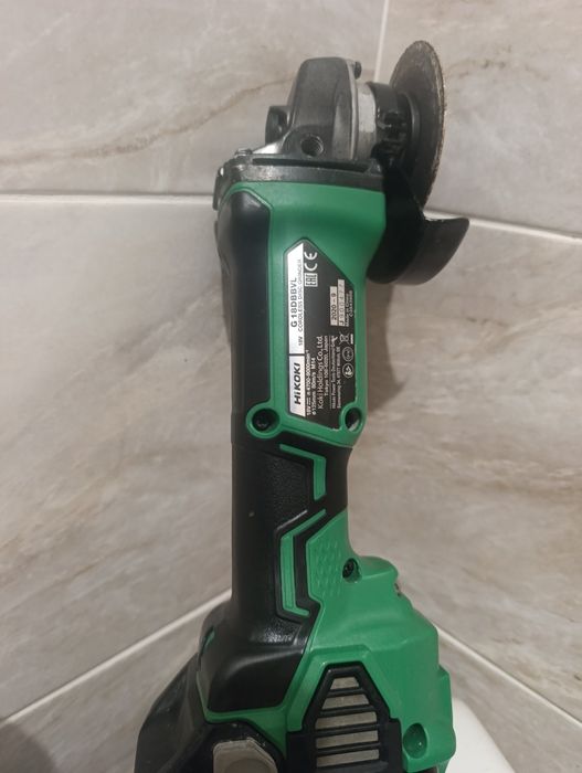 Болгарка Hitachi HiKOKI G18DBBVL