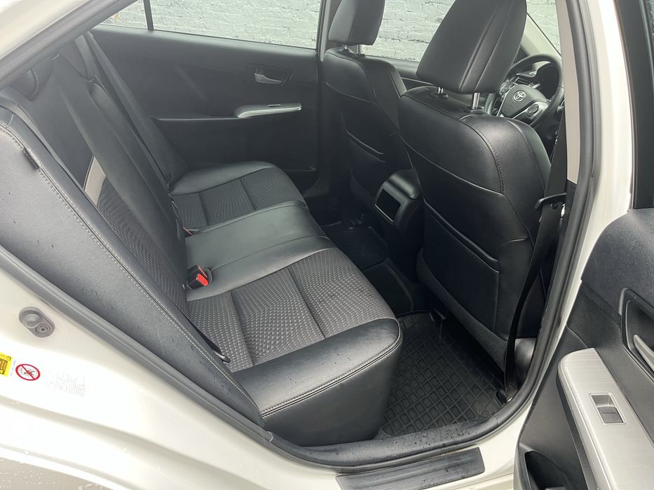 Toyota camry 2014