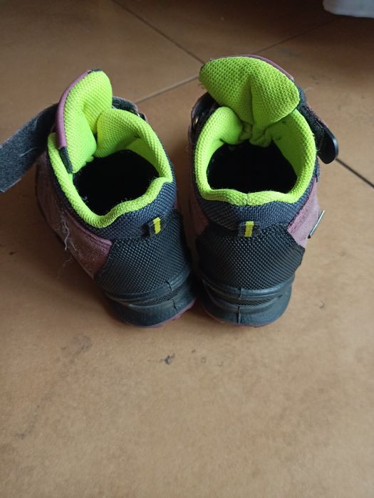 Buty górskie dla dziewczynki