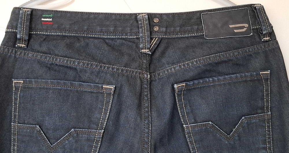 Diesel Larkee Regular Straight 0088Z. W 33, L 30. Stan idealny